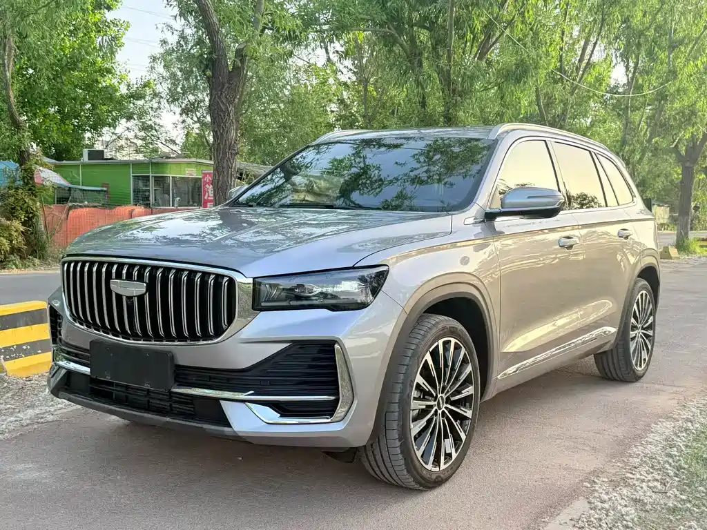 Geely Xingyue L 2025