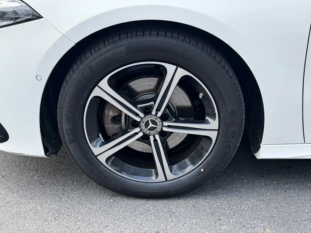 Mercedes-Benz A-Class — миниатюра 4