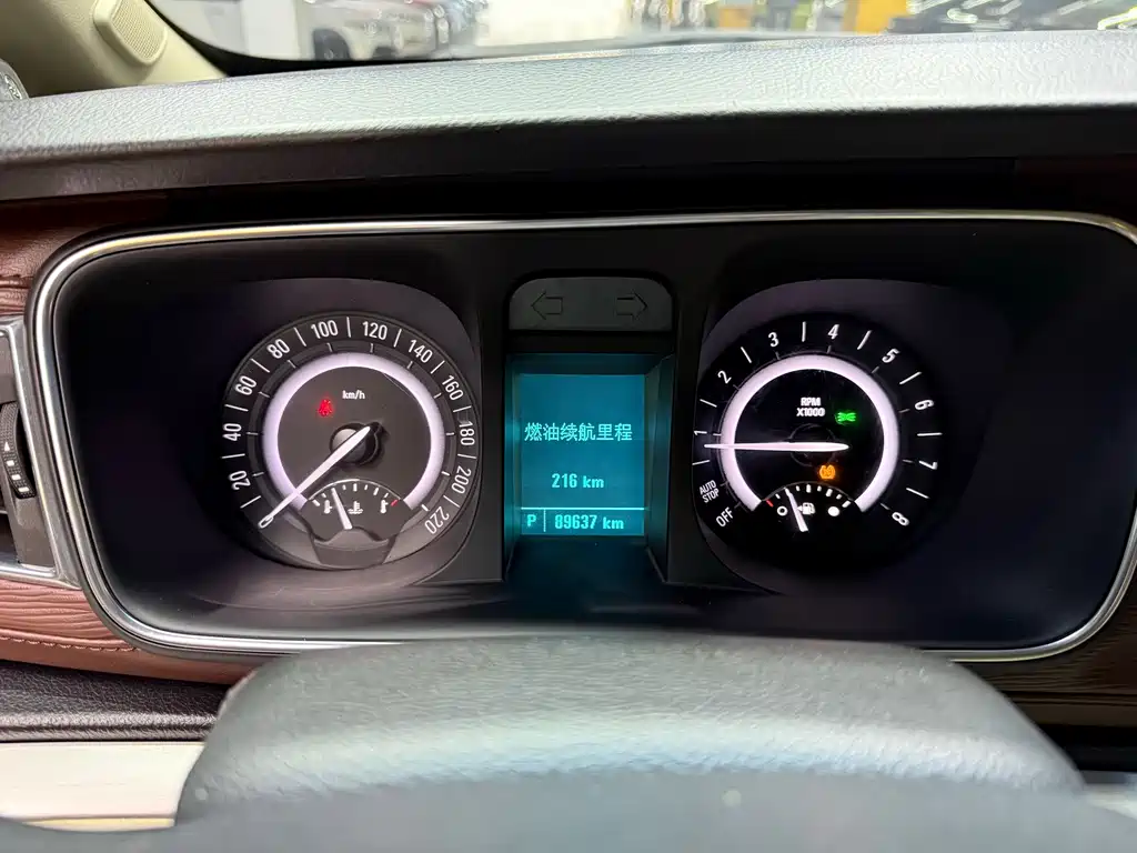 Buick GL8 — миниатюра 19