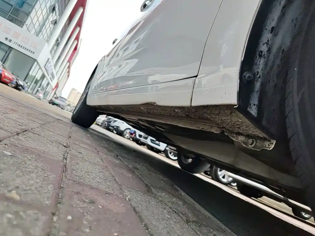 Chevrolet Monza — миниатюра 21