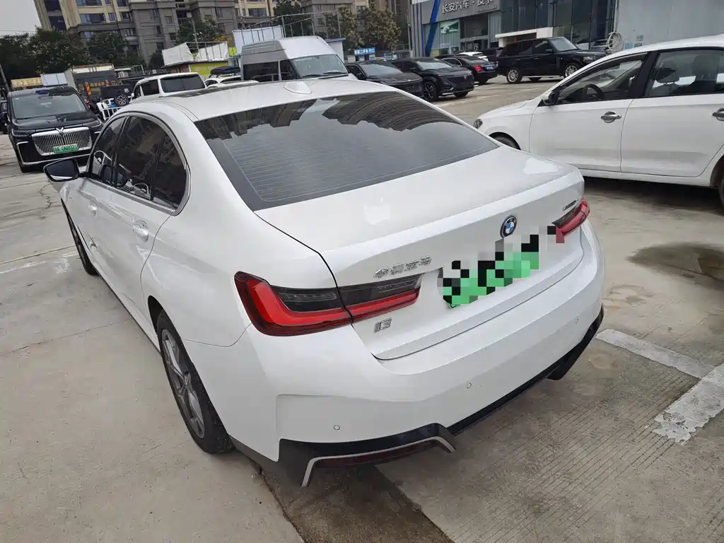BMW i3 — миниатюра 4