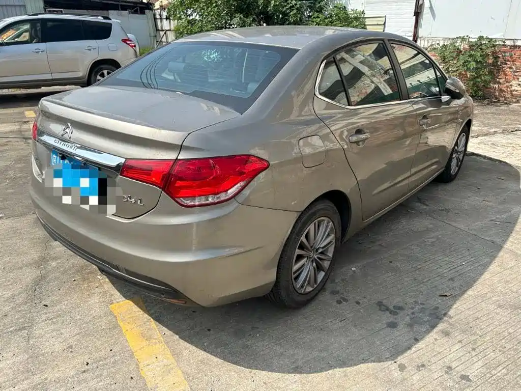 Citroen C4L — миниатюра 2