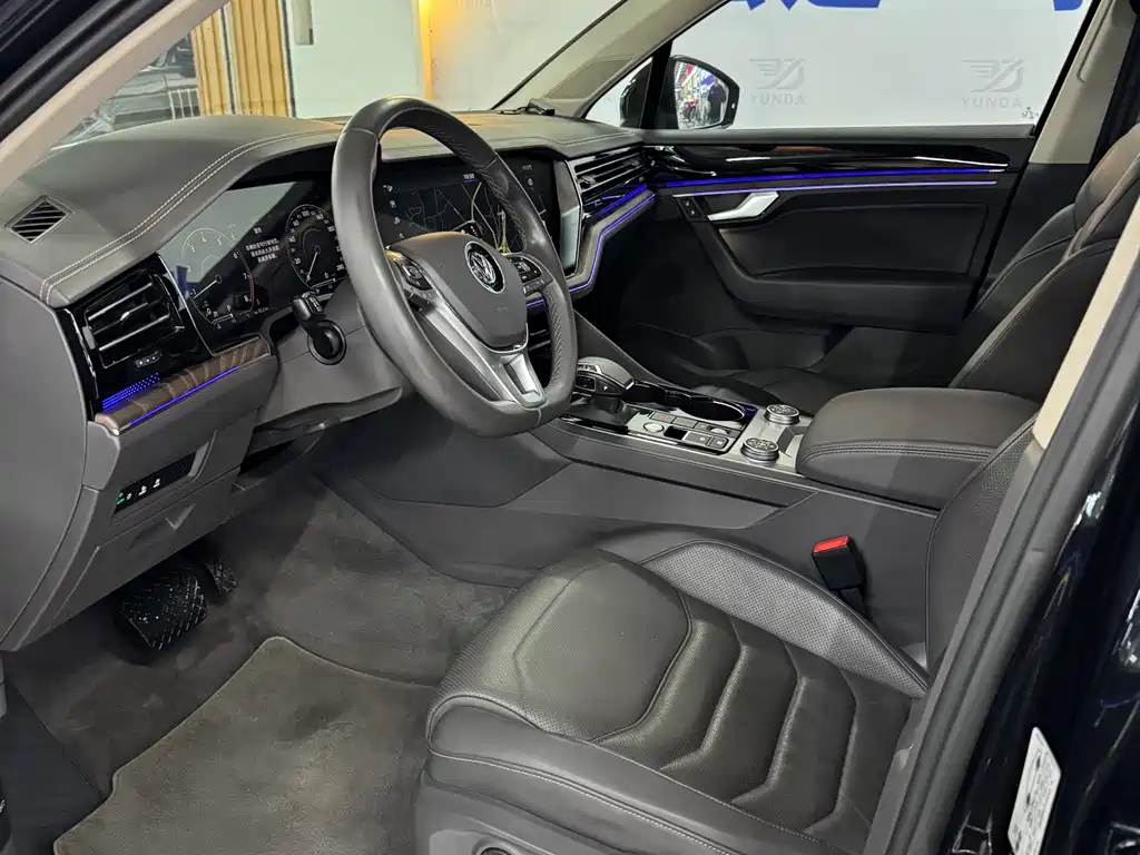 Volkswagen Touareg — миниатюра 4