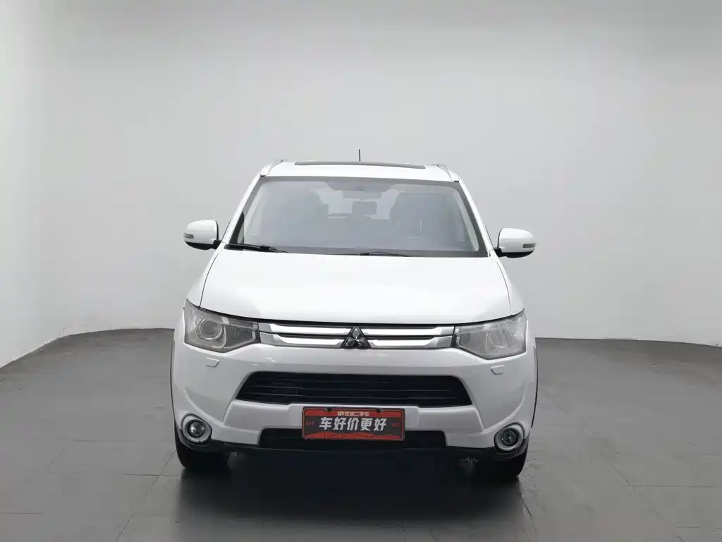 Mitsubishi Outlander (Import) — миниатюра 3
