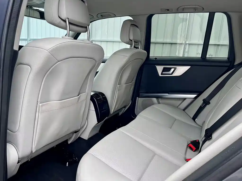 Mercedes-Benz GLK-Class — миниатюра 10