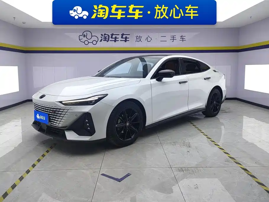 Changan UNI-V 2023