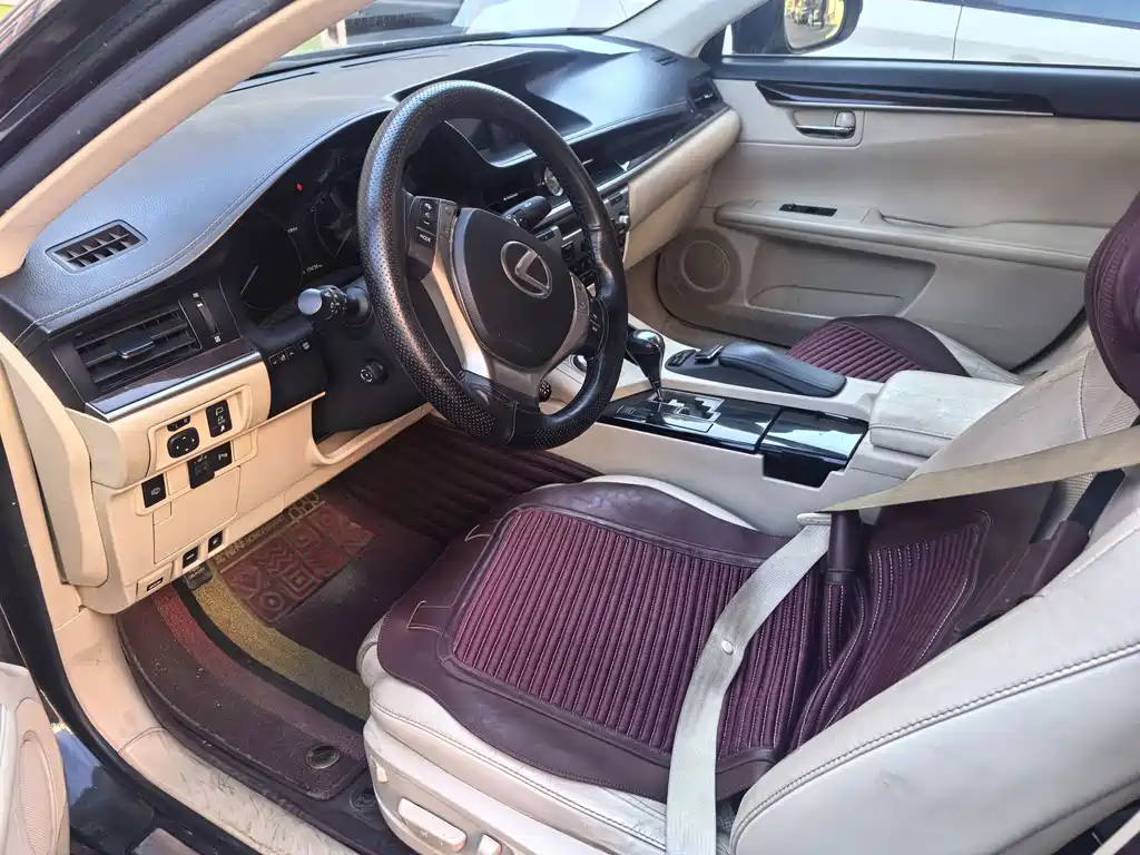 Lexus ES — миниатюра 7