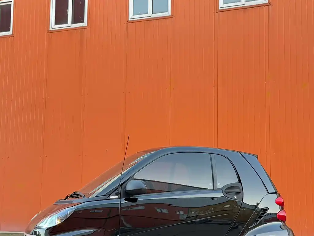 smart Smart Fortwo — миниатюра 2
