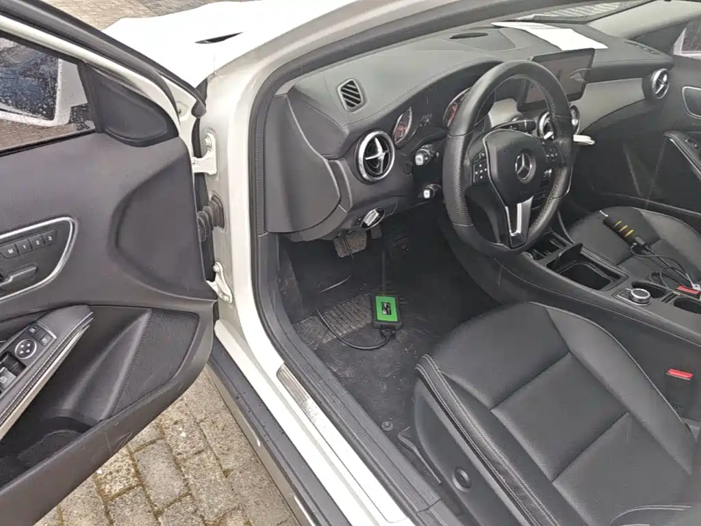 Mercedes-Benz GLA — миниатюра 16