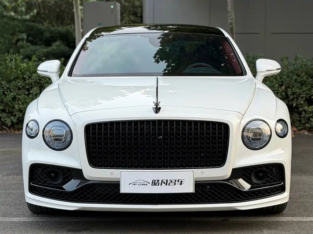 Bentley Flying Spur PHEV — миниатюра 2