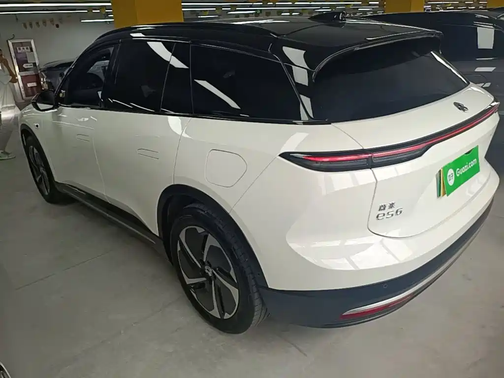NIO ES6 — миниатюра 5