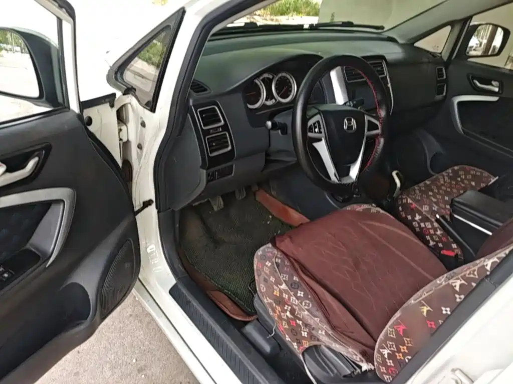 Suzuki Liana A6 — миниатюра 16
