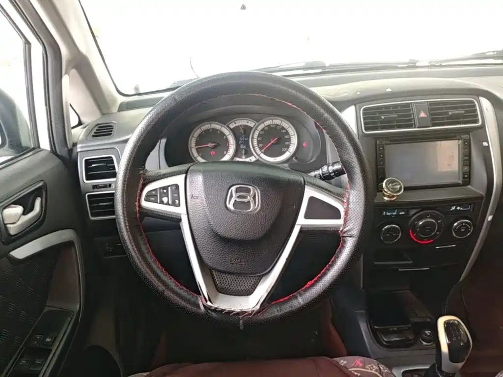 Suzuki Liana A6 — миниатюра 11