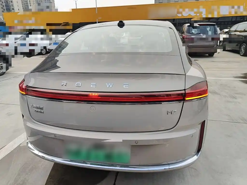 Roewe M7 DMH — миниатюра 6