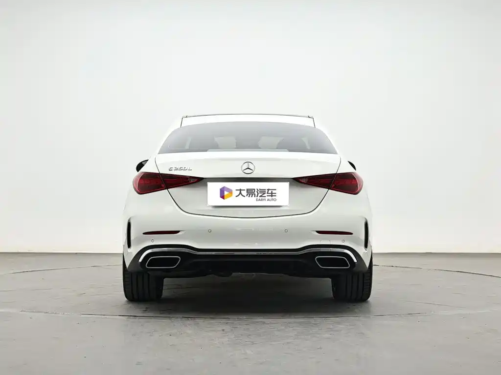 Mercedes-Benz C-Class — миниатюра 4