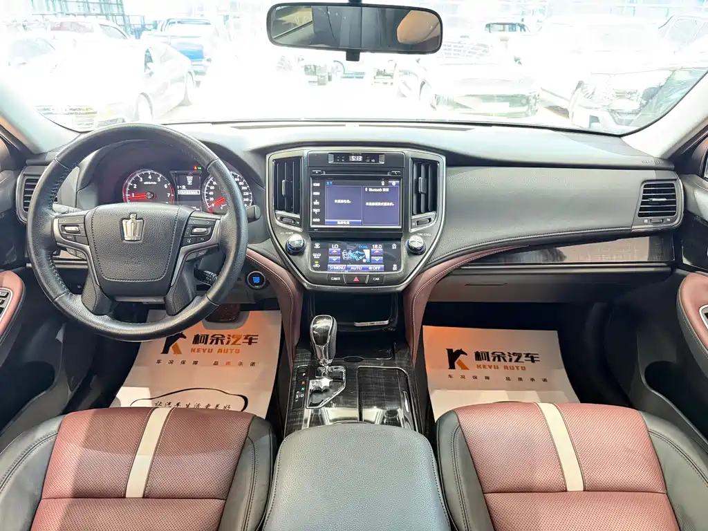 Toyota Crown 2017 2.0T Sport