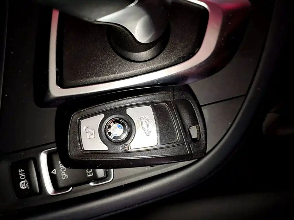 BMW 3 Series — миниатюра 9