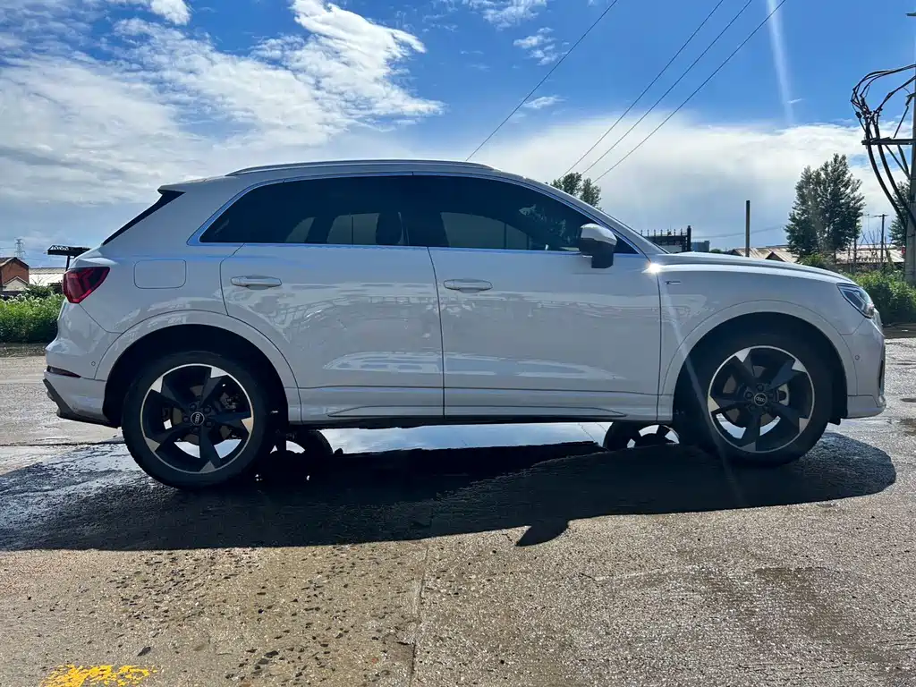 Audi Q3 2022 35 TFSI Fashion