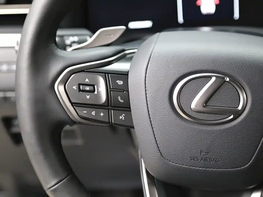 Lexus GX — миниатюра 16