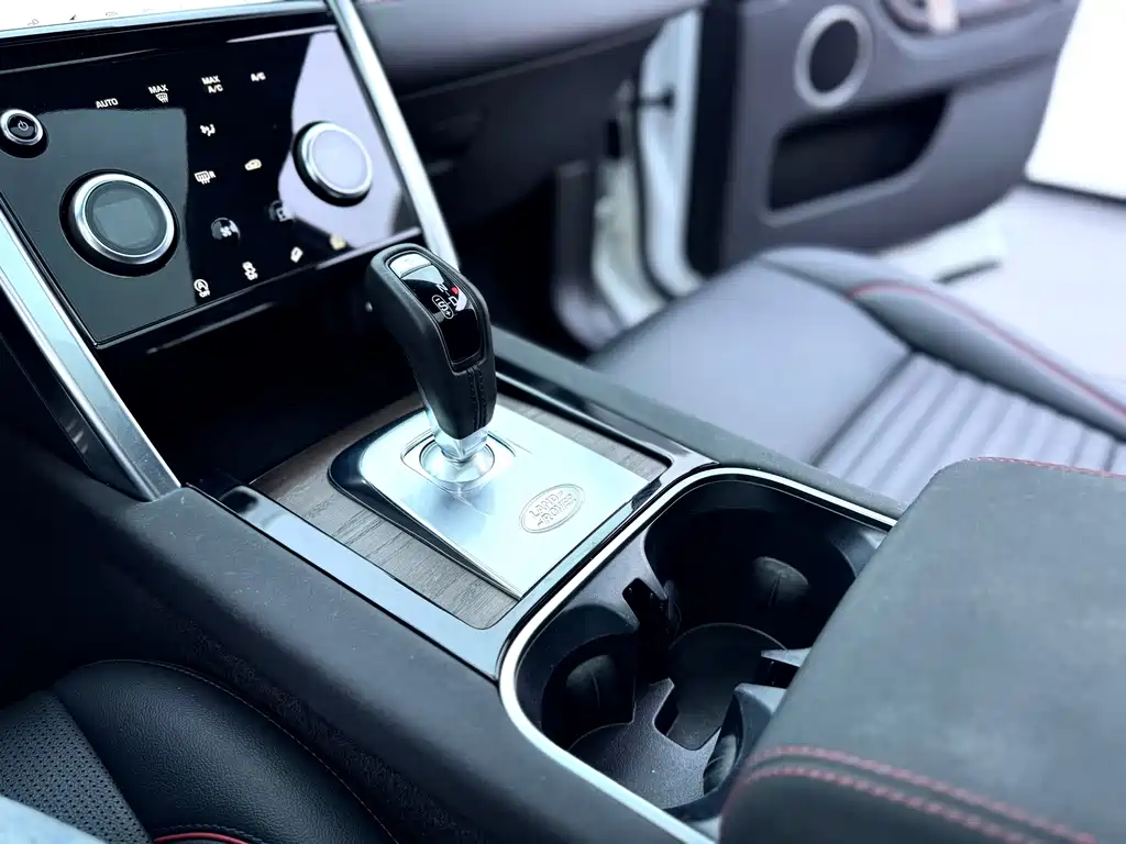 Land Rover Discovery Sport — миниатюра 24