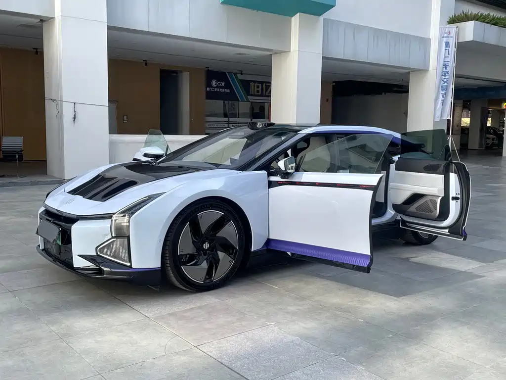 HiPhi HiPhi Z 2022