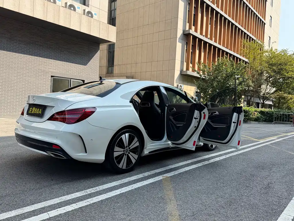 Mercedes-Benz CLA (Import) — миниатюра 23