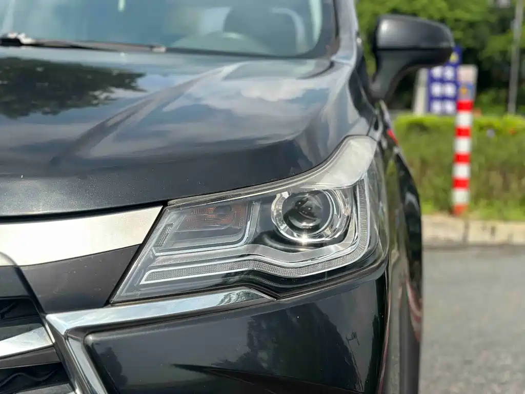 JAC Refine R3 — миниатюра 12