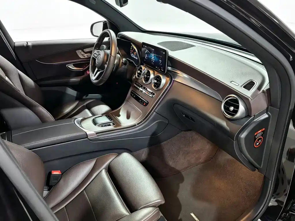 Mercedes-Benz GLC — миниатюра 5