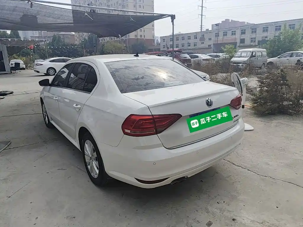 Volkswagen Lavida — миниатюра 5