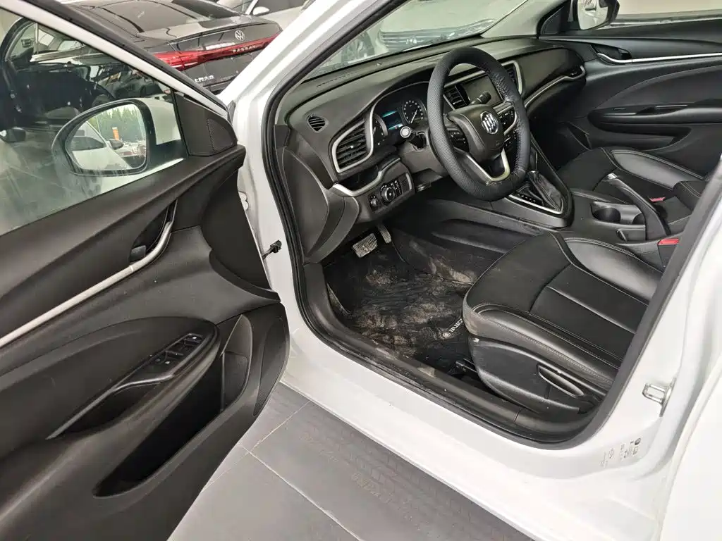 Buick Excelle — миниатюра 16
