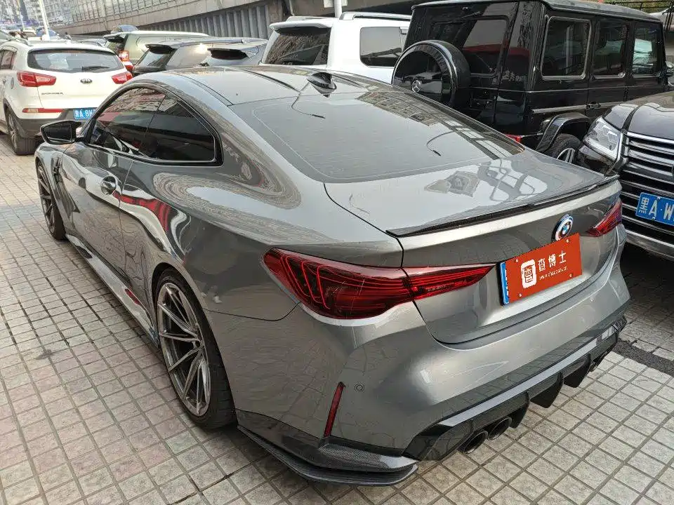 BMW M4