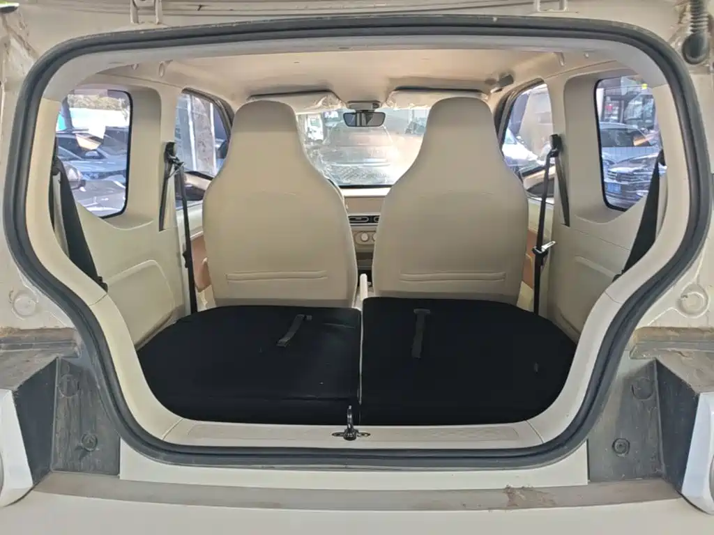 Wuling MINIEV — миниатюра 19