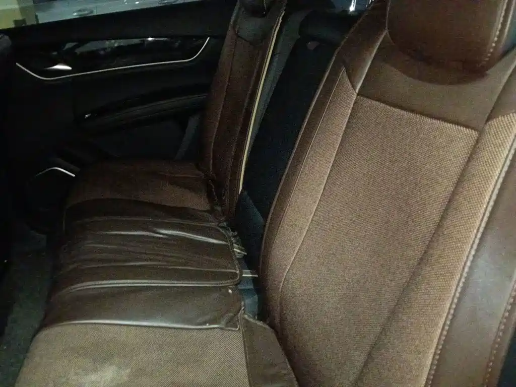 BYD MAX — миниатюра 13