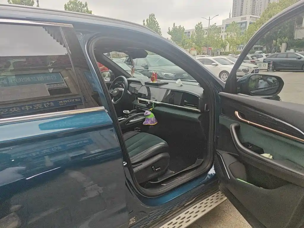 Geely Xingyue L — миниатюра 17