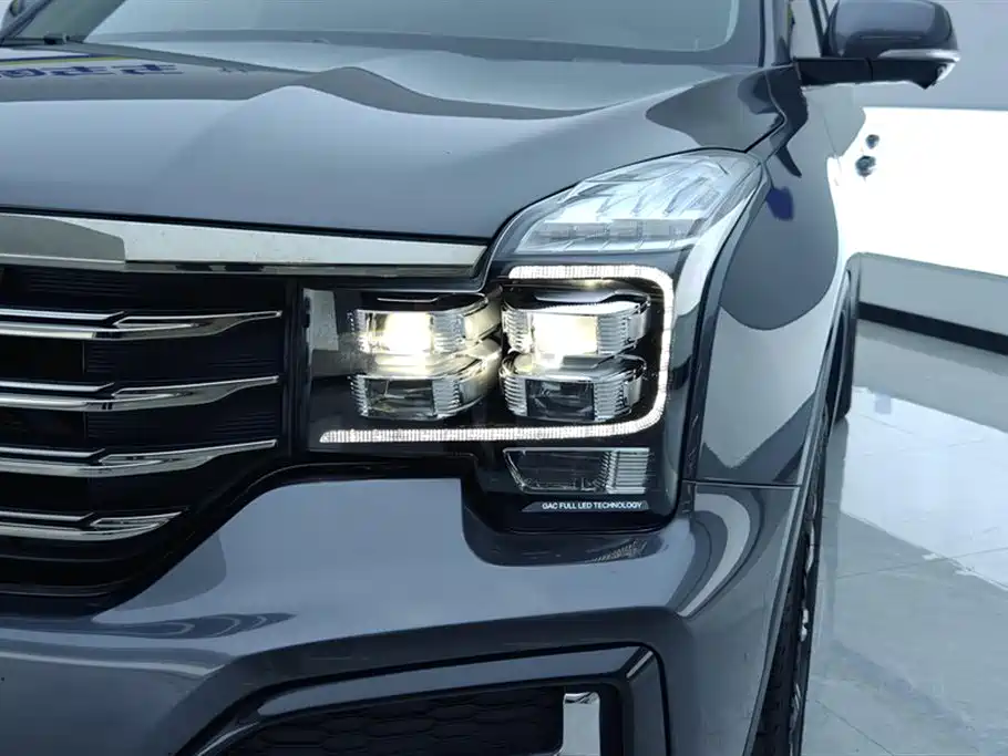 GAC GS8 2020 390T Luxury ( мест)