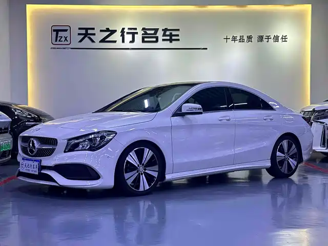 MERCEDES-BENZ CLA 2017