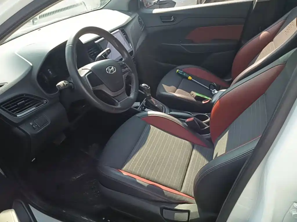 Hyundai Verna — миниатюра 15