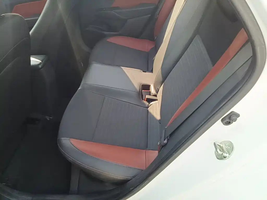 Hyundai Verna — миниатюра 17