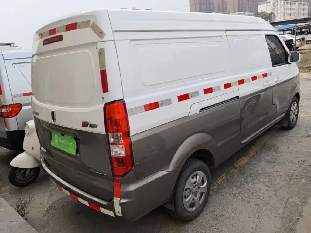 Jinbei Hiace X30L — миниатюра 7