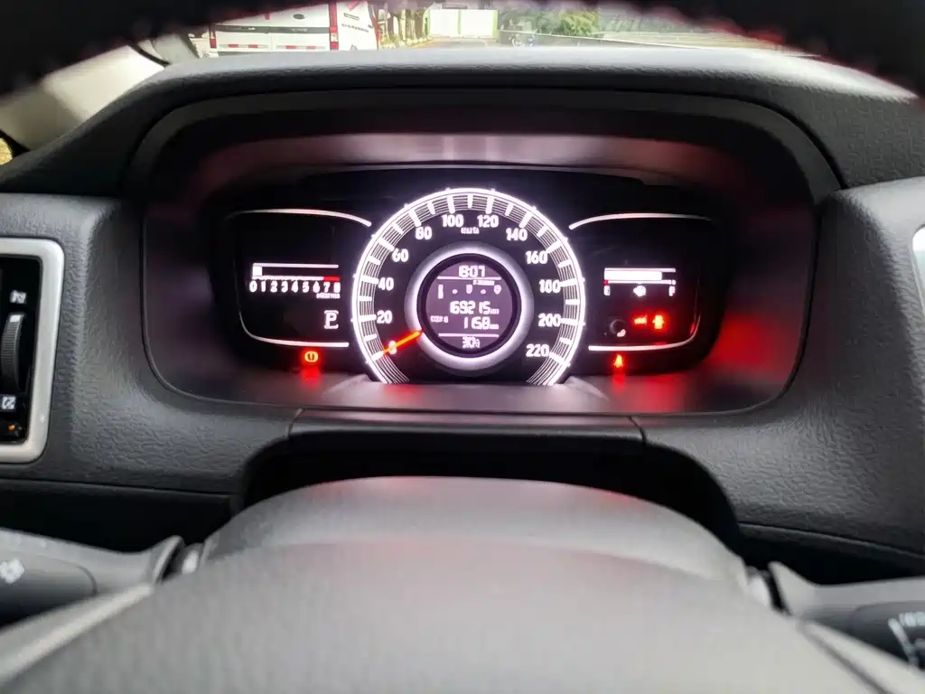 Honda Odyssey — миниатюра 17