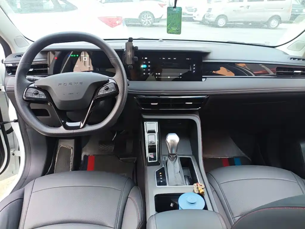 Roewe i5 — миниатюра 10