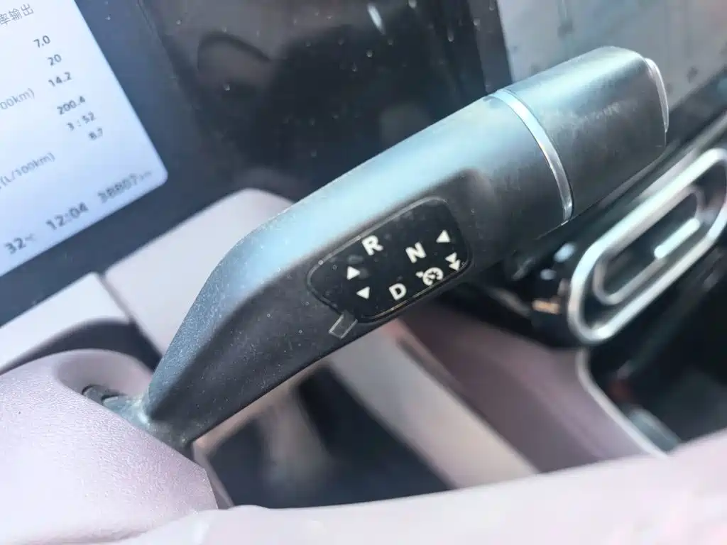 Leapmotor Leapmotor C11 — миниатюра 10