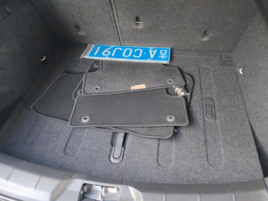 Volvo V40 — миниатюра 4