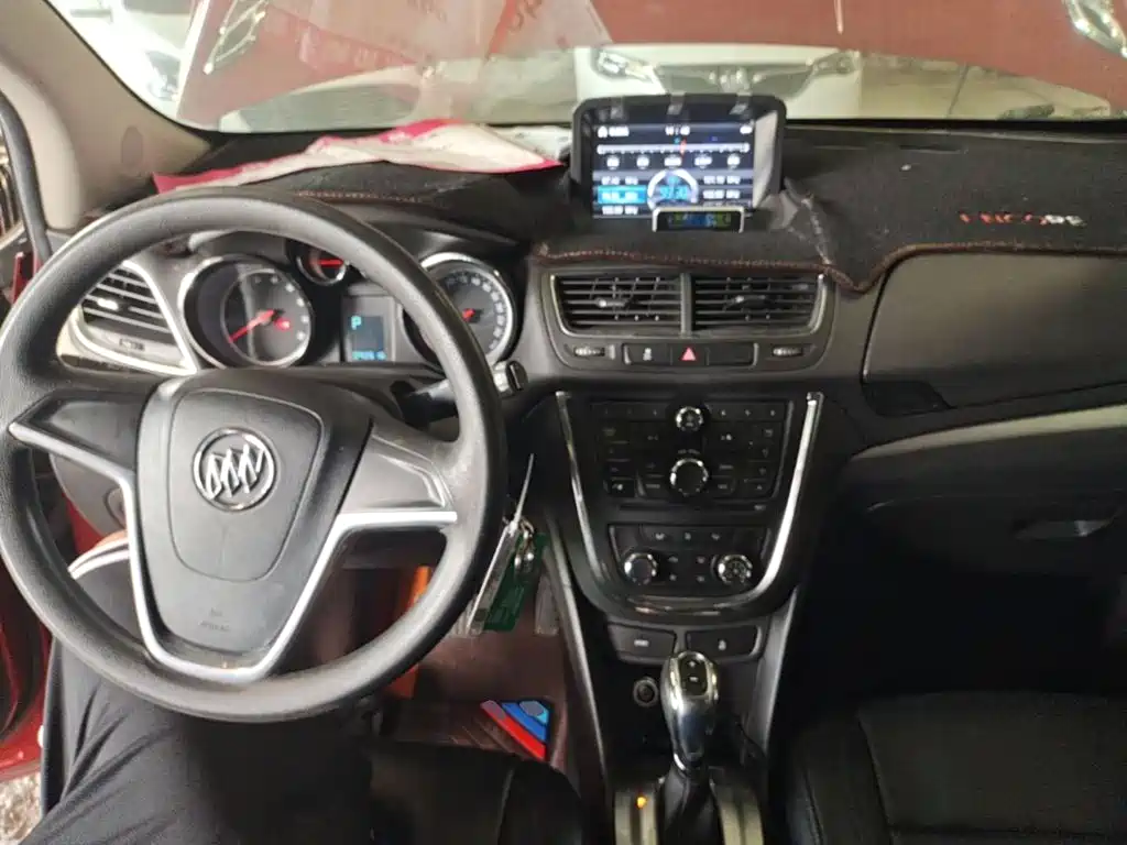 Buick Encore — миниатюра 10