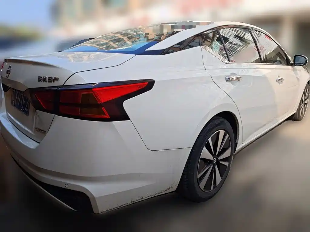 Nissan Teana — миниатюра 4