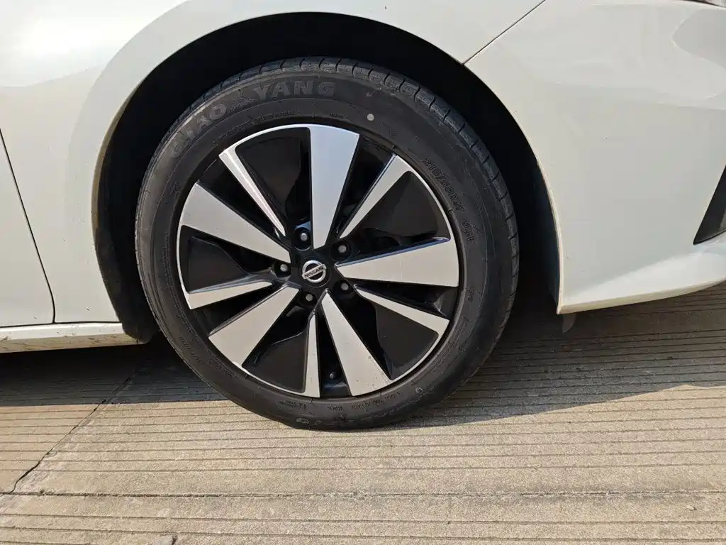 Nissan Teana — миниатюра 24