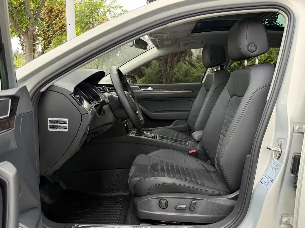 Volkswagen Magotan 2017 330TSI DSG Luxury