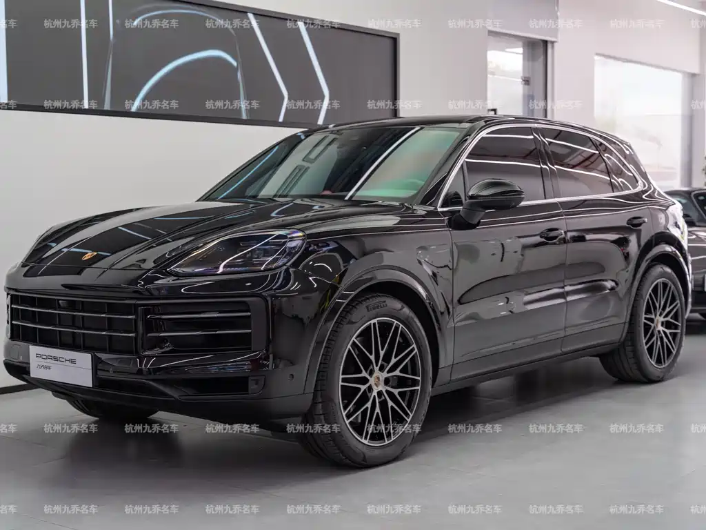 Porsche Cayenne 2025