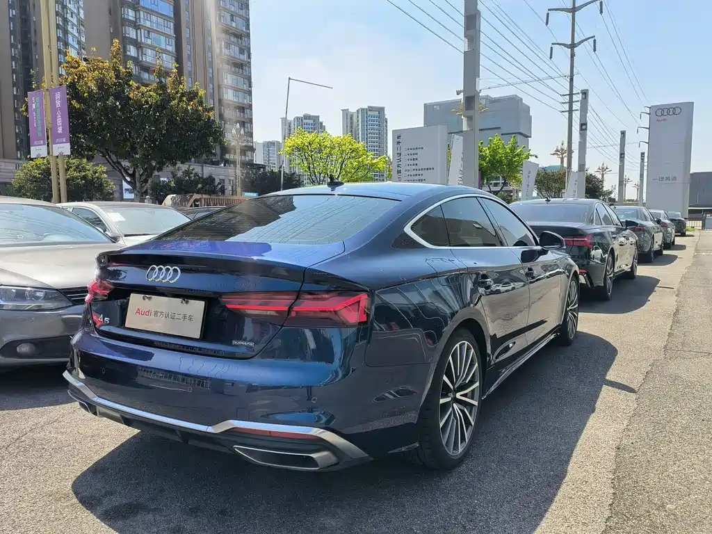Audi A5 2022 Sportback 40 TFSI quattro Luxury
