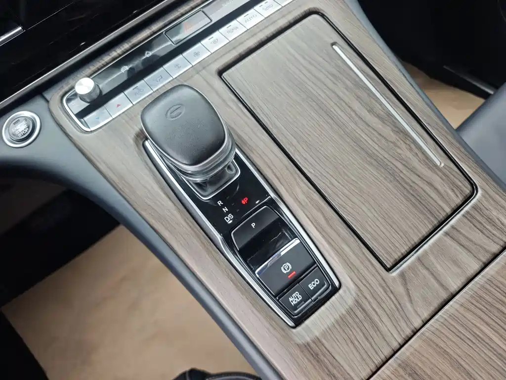 GAC Motor Trumpchi M8 — миниатюра 15
